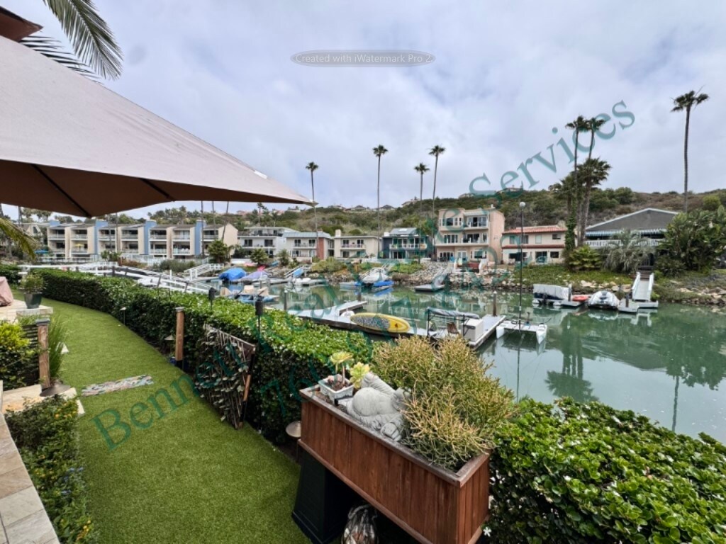 Building Photo - 4527 Cove Dr