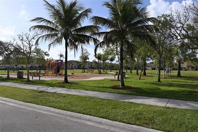 Building Photo - 23876 SW 118 Ave