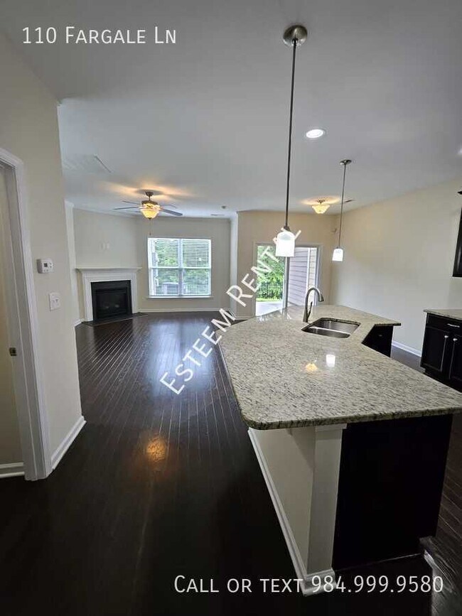 Building Photo - 110 Fargale Ln