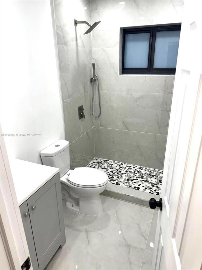 Building Photo - 4 bedroom in Ft Lauderdale FL 33311
