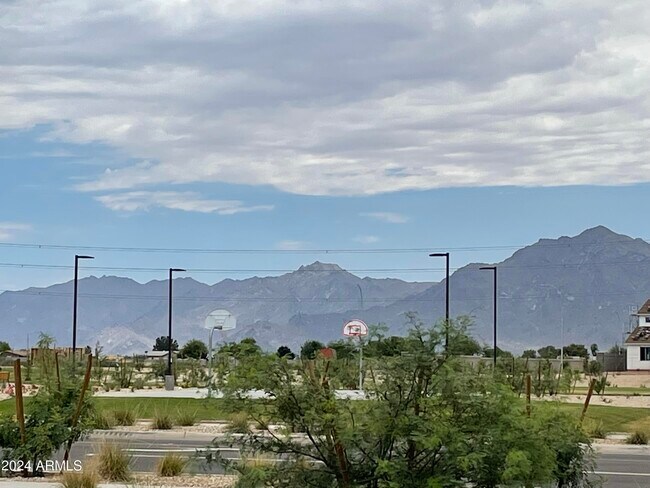 Building Photo - 4711 S 110th Ave