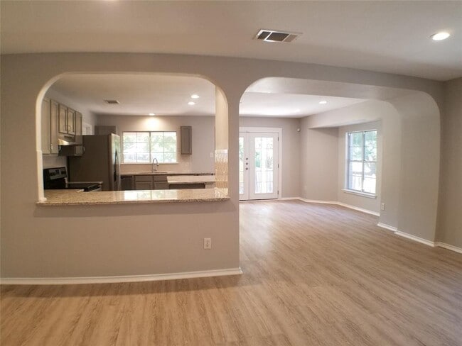 Building Photo - 11208 Blairview Ln