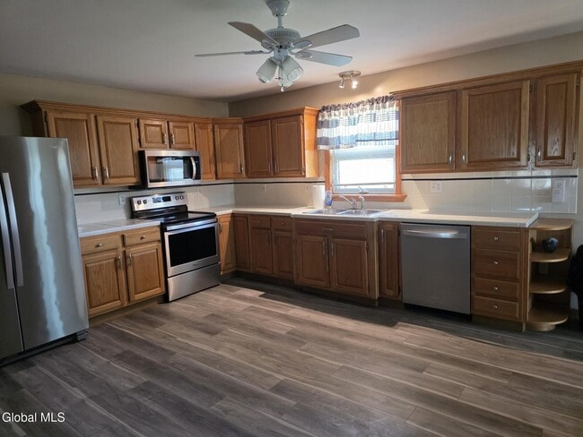 Building Photo - 328 Witter Rd