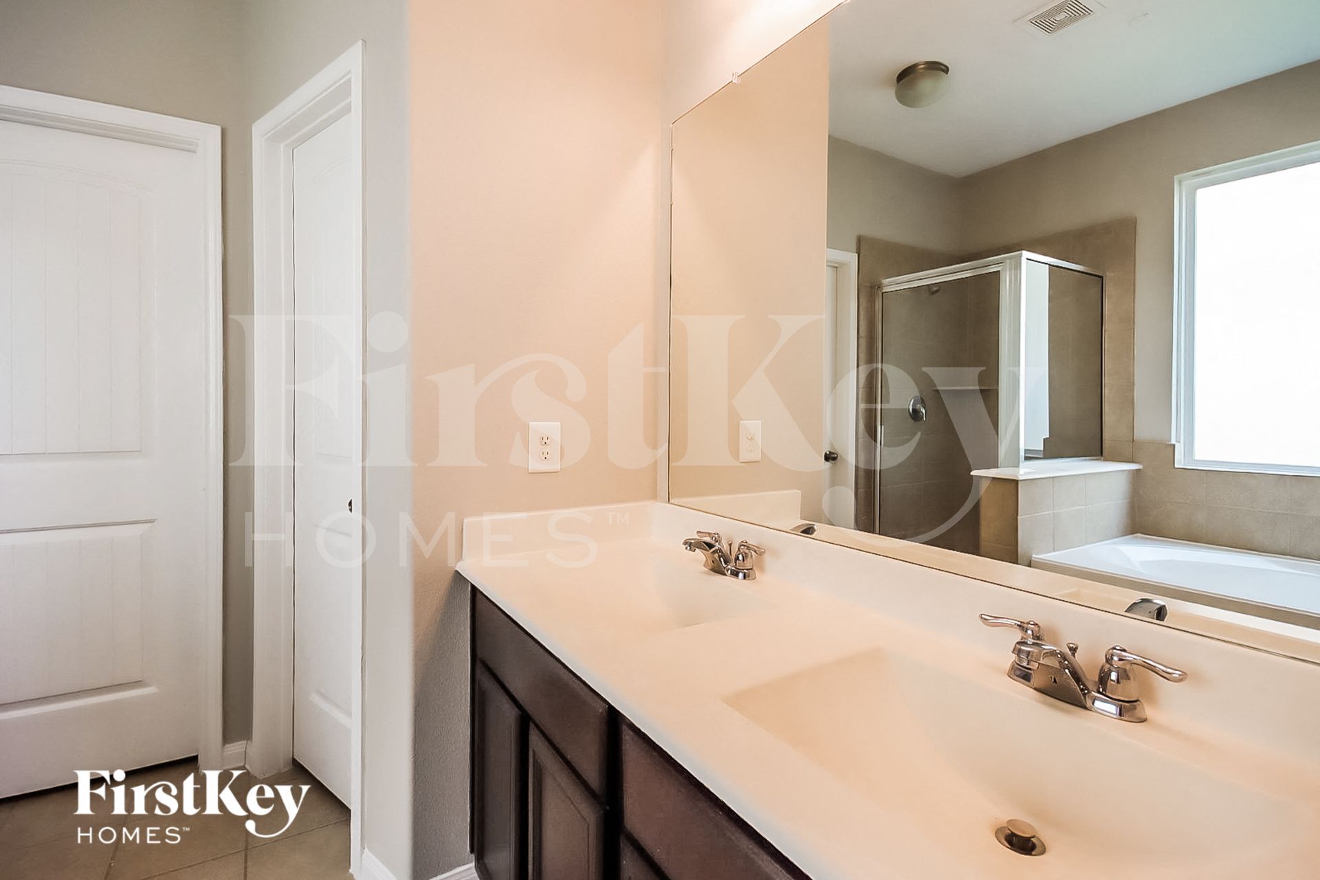 Building Photo - 30807 Gardenia Trace Dr