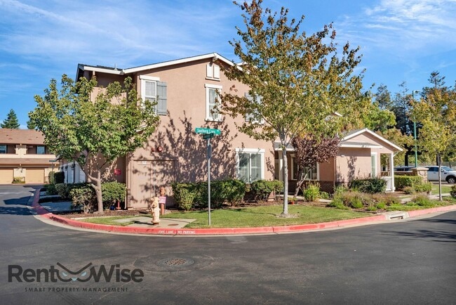 Building Photo - 2774 Journey Ln
