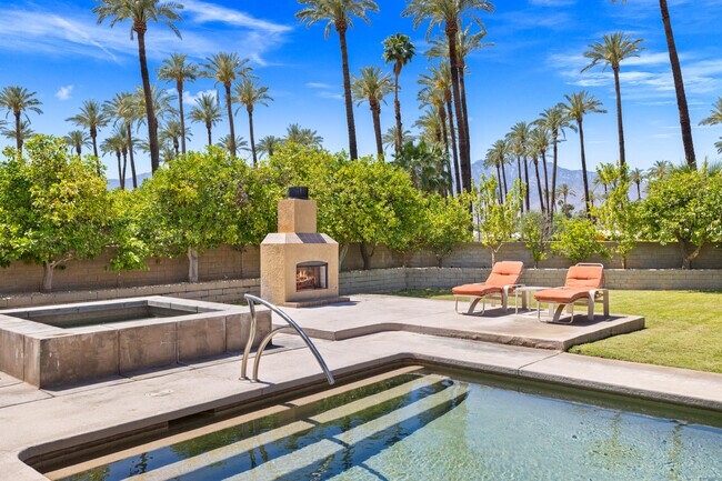 Building Photo - 70520 Gardenia Ct