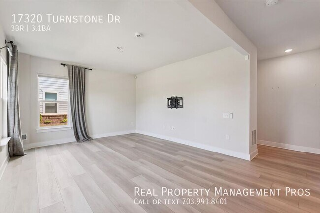 Building Photo - 17320 Turnstone Dr