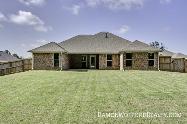 Building Photo - 538 Patrick Farms Dr