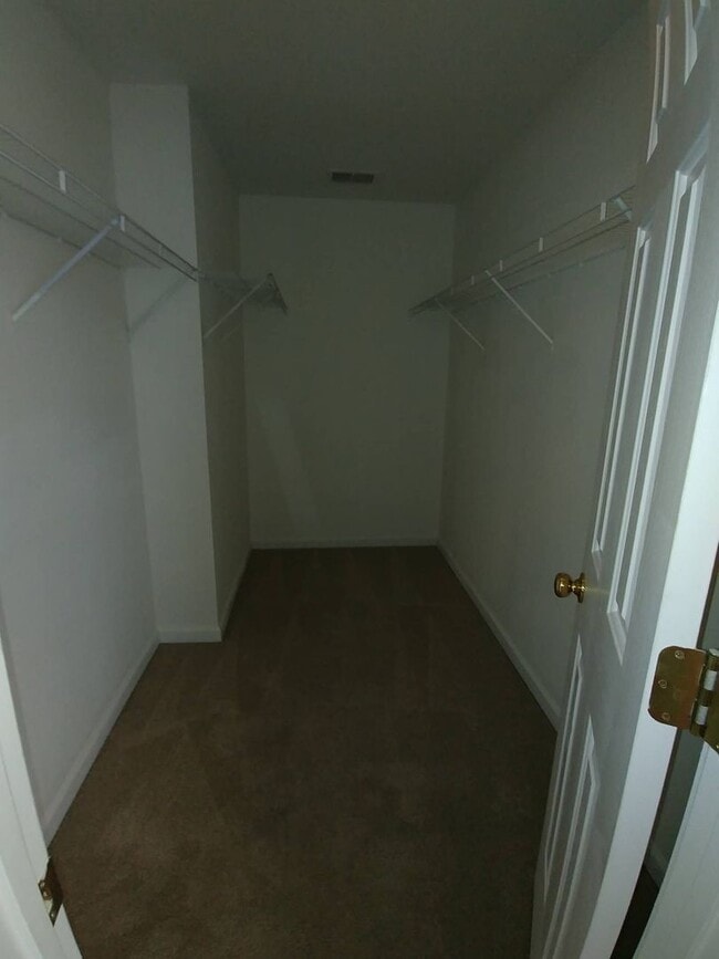 Building Photo - Adorable Well Kept Rental Home in Arrowhead