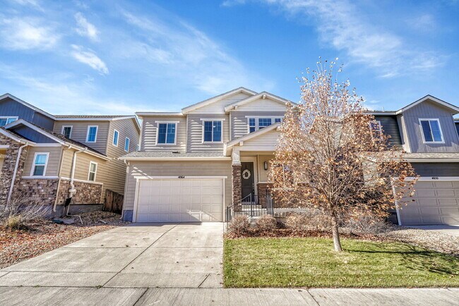 Primary Photo - $2,950.00 - 3 Bedrooms, 2.5 Bathrooms, Single Family Home in Circle Rock with Cozy Fireplace!