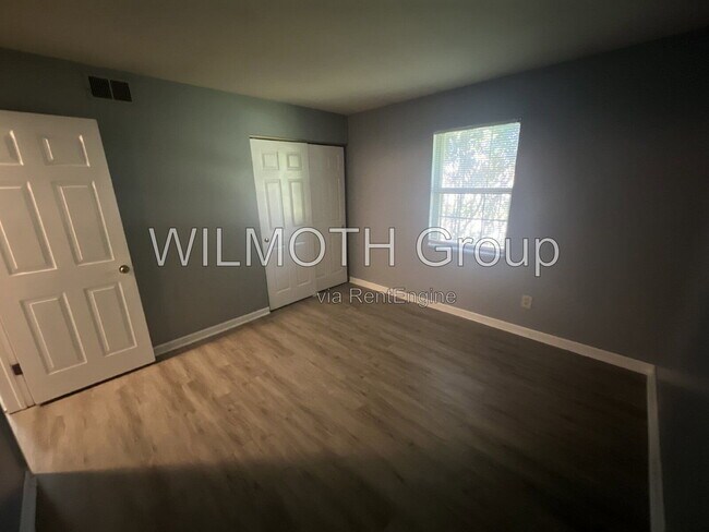 Building Photo - 1310 Millerwood Dr