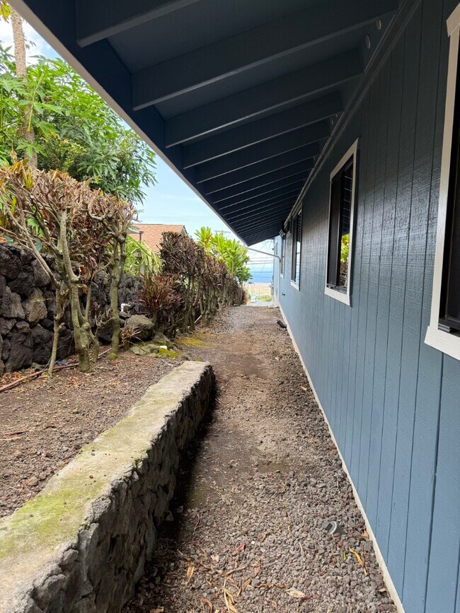 Building Photo - 74-5041 Kealaka&#x2019;a St