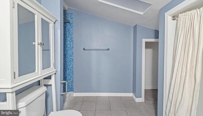 Building Photo - 36 E Wheeling St