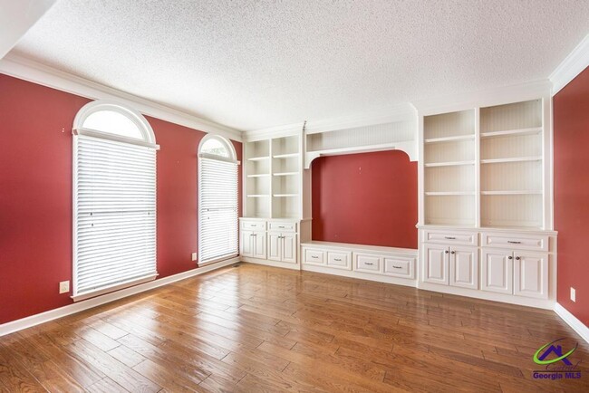 Building Photo - 127 Hudson Way