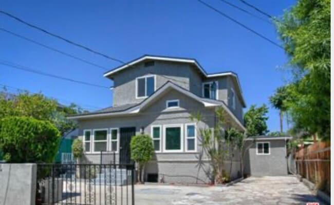 Primary Photo - 1561 W 23rd St