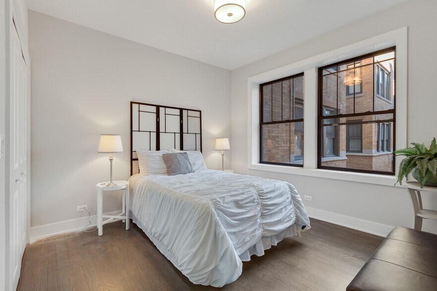 Building Photo - 2620 N Rockwell St