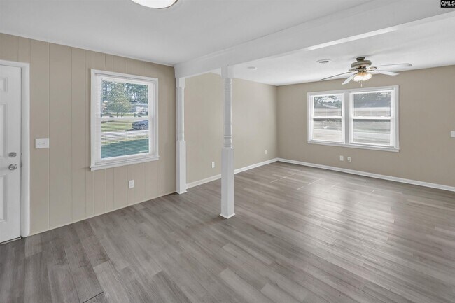 Building Photo - 3621 Baywater Dr