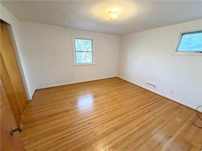 Building Photo - 214 Magnolia Ave