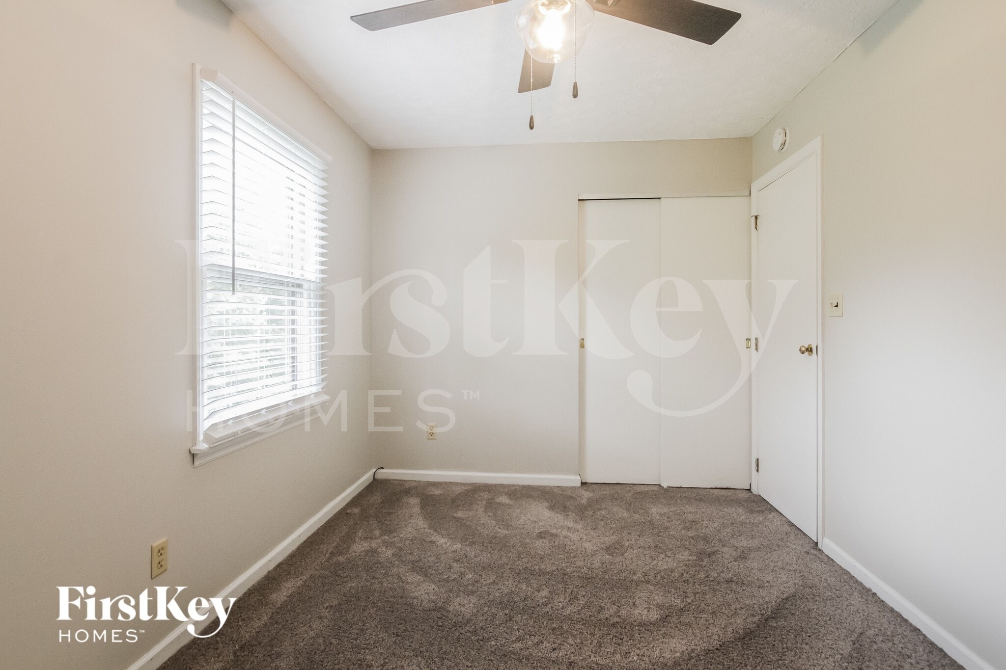 Building Photo - 596 Waterview Blvd