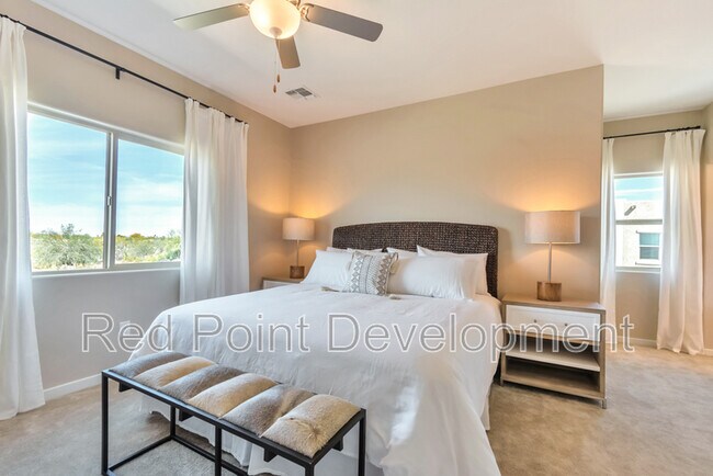 Building Photo - 3700 W Goshen Dr