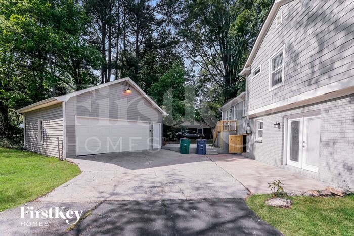 Building Photo - 15901 Lawing Ct