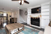 Building Photo - 582 Fairway Terrace