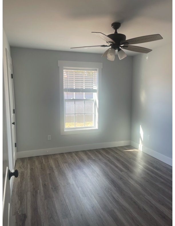 Building Photo - 27 N Park Ave