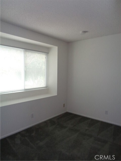 Building Photo - 8131 Foxhall Dr