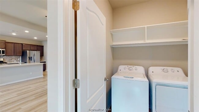 Building Photo - 6335 Spartan Dr