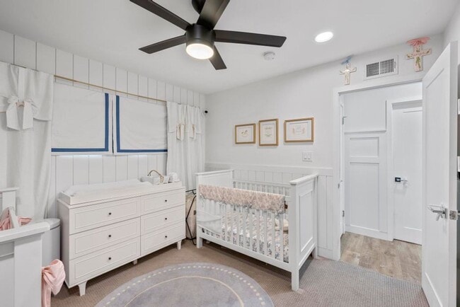 Building Photo - Open Concept 3 Bedroom, 2 Bath Craftsman H...