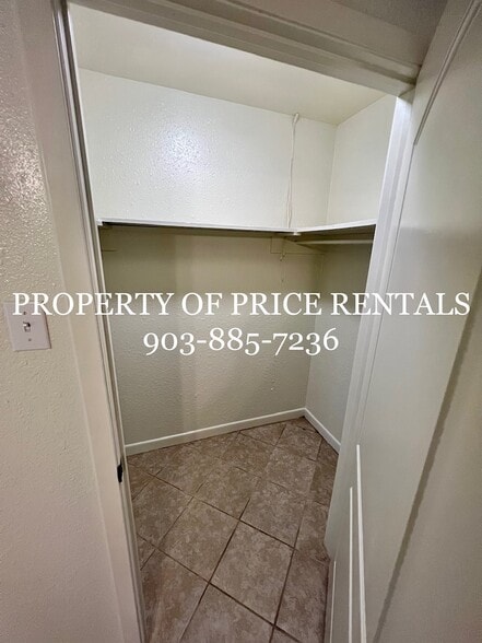 Guest Closet #2 - 624 Texas St
