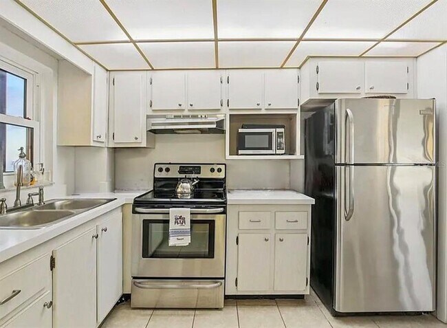 Building Photo - 1270 Gulf Blvd