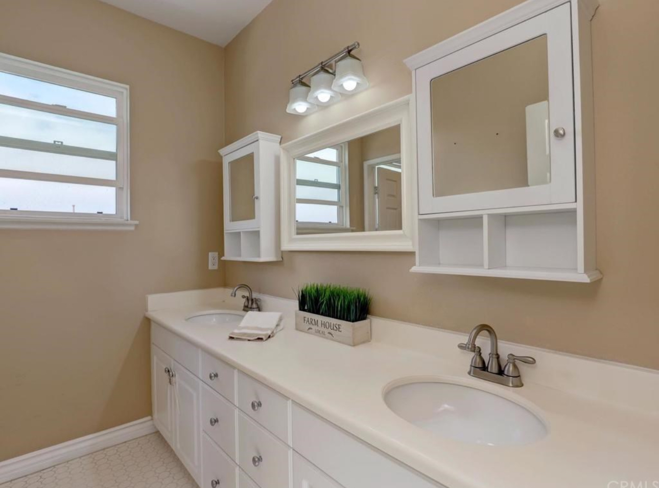 Upstairs Bathroom - 1241 Campanis Ln