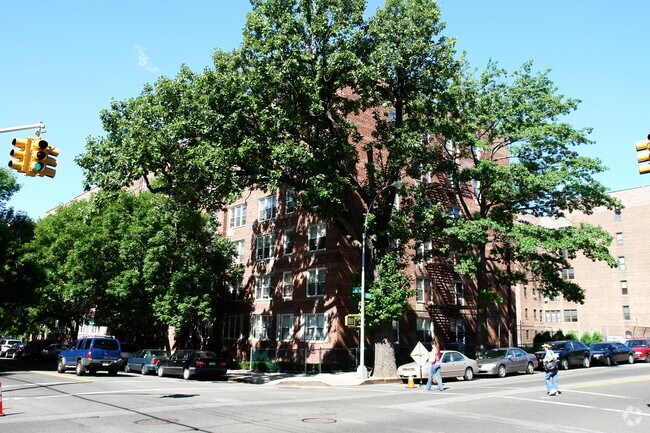 Building Photo - The Seawane