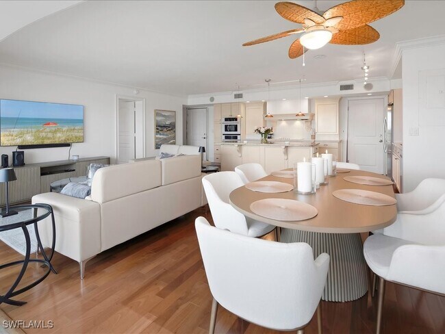 Building Photo - 2750 Gulf Shore Blvd N