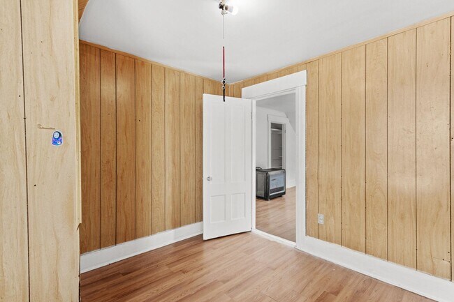 Building Photo - 278 Auburn St