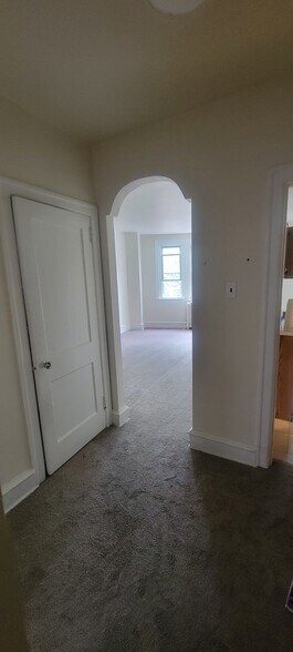 Building Photo - 278 N Keswick Ave