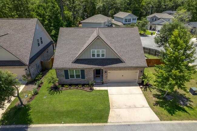 Building Photo - 90 Laurel Oaks Dr