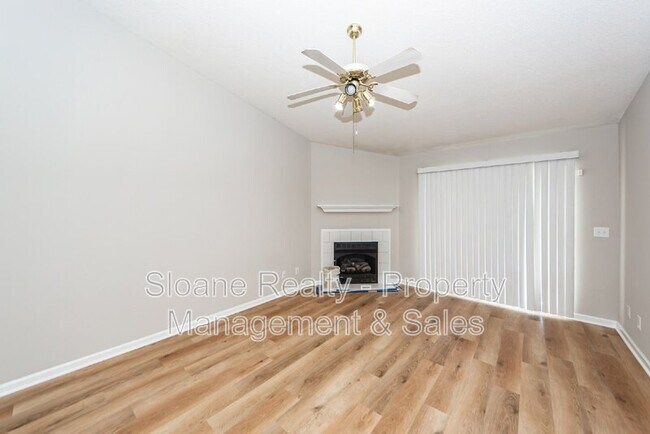 Building Photo - 1322 Pinnacle Ln