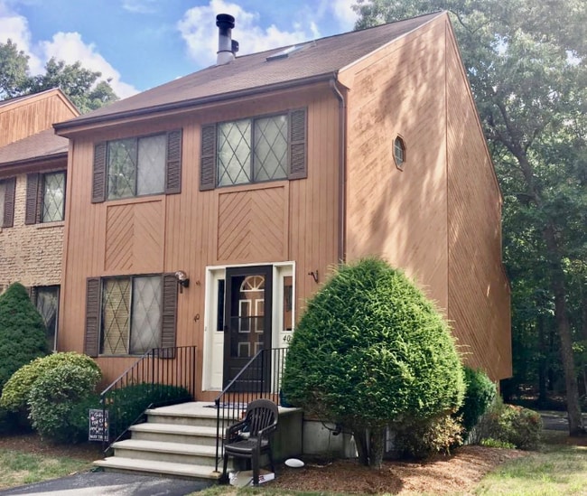 Building Photo - 40 Winrow Dr