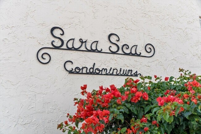 Building Photo - 6708 Sarasea Cir