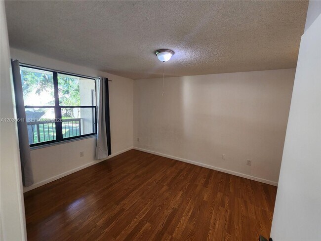 Building Photo - 4401 W McNab Rd