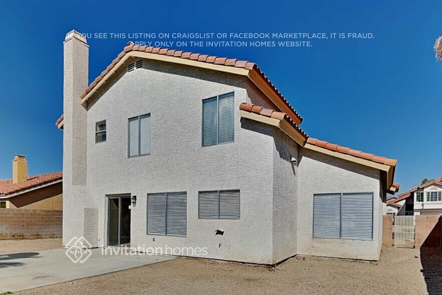 Building Photo - 4756 Illustrious St