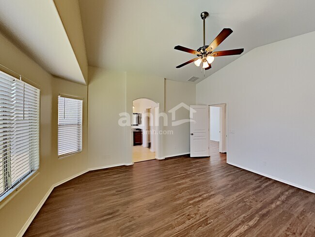 Building Photo - 3868 W Yellow Peak Dr