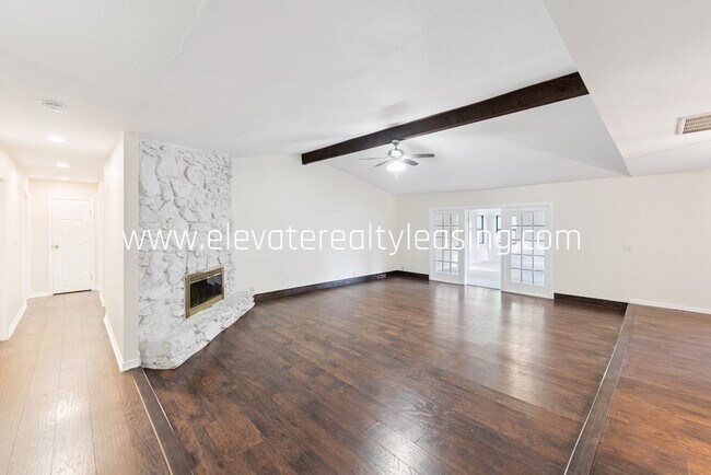 Building Photo - 7212 E 76th St