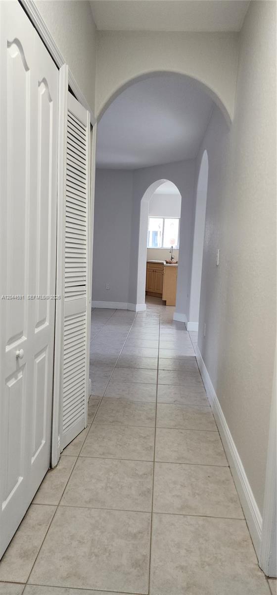 Building Photo - 16507 NW 91st Ave