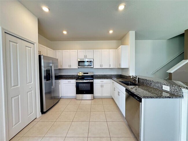 Building Photo - 10268 Honey Hammock Wy