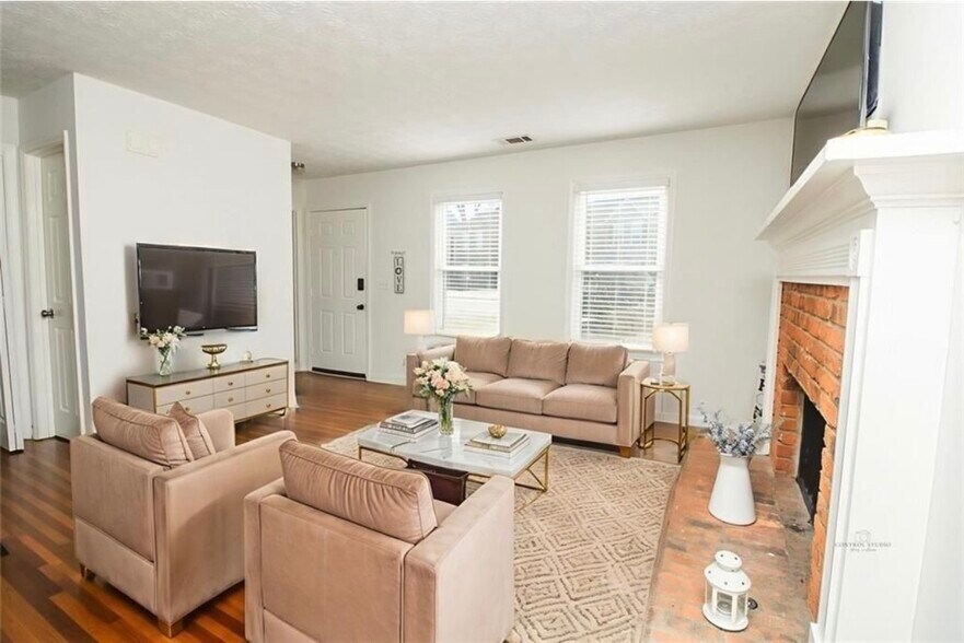 Building Photo - 3100 Duvall Pl NW