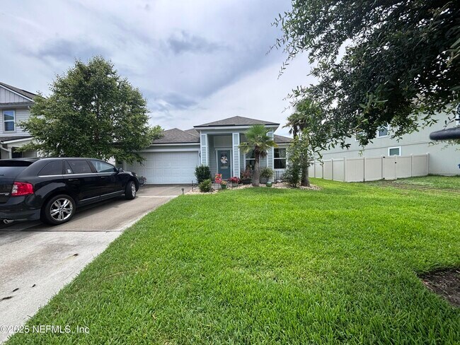 Building Photo - 15702 Chir Pine Dr