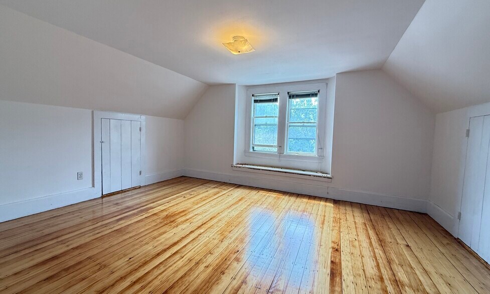 Building Photo - 57 Rindge Ave